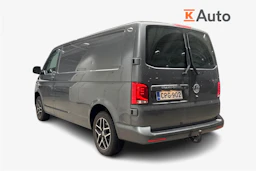 harmaa Volkswagen Transporter 2021 kuva 2.