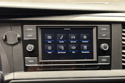 harmaa Volkswagen Transporter 2021 kuva 19.