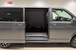 harmaa Volkswagen Transporter 2021 kuva 25.