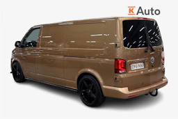ruskea (beige) Volkswagen Transporter 2021 kuva 7.