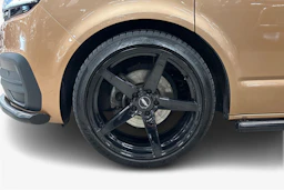 ruskea (beige) Volkswagen Transporter 2021 kuva 12.