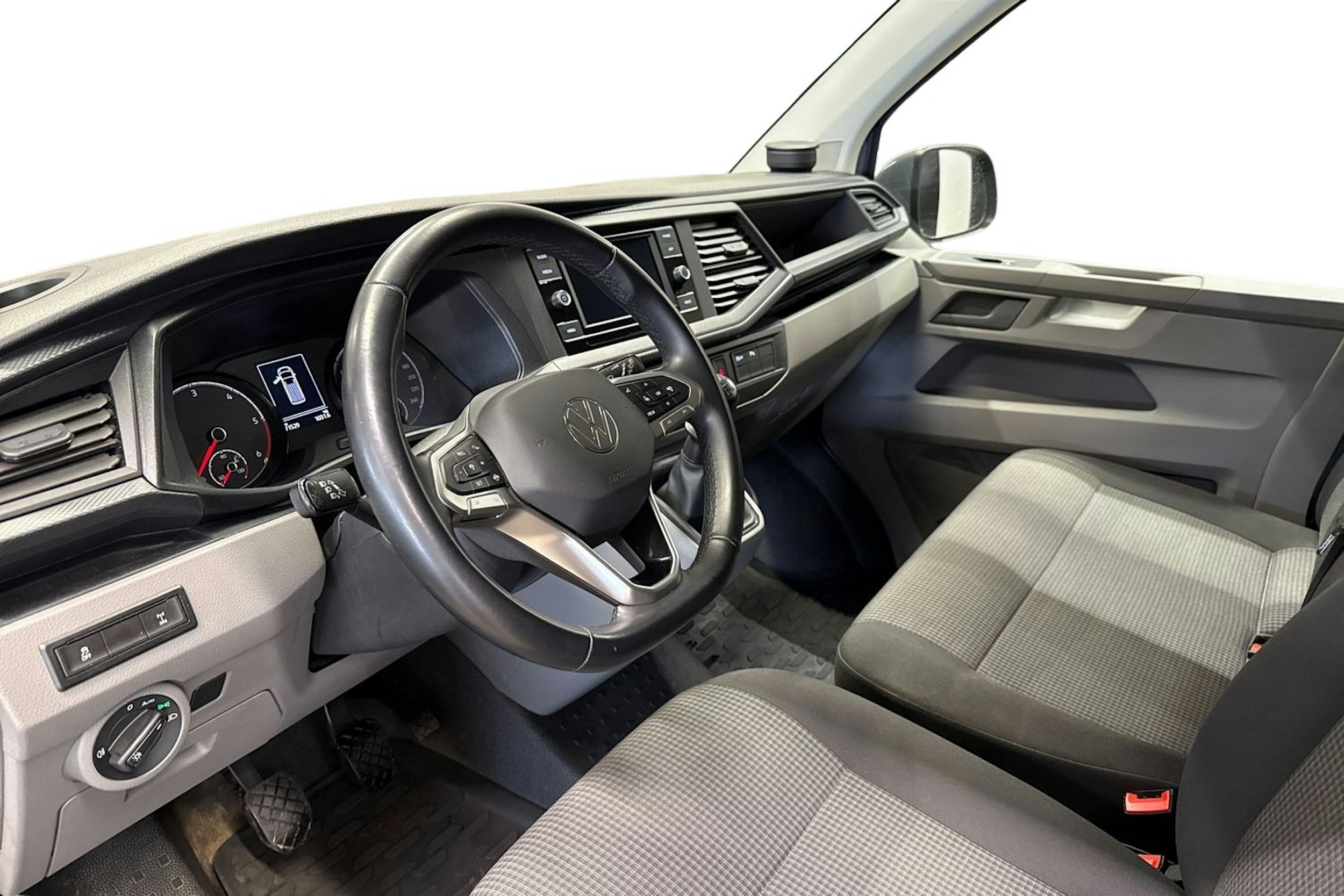 Harmaa Volkswagen TRANSPORTER 2021 kuva 9.