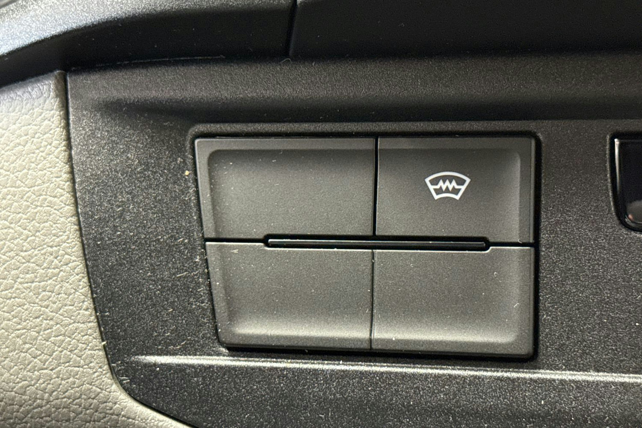 Harmaa Volkswagen TRANSPORTER 2021 kuva 17.