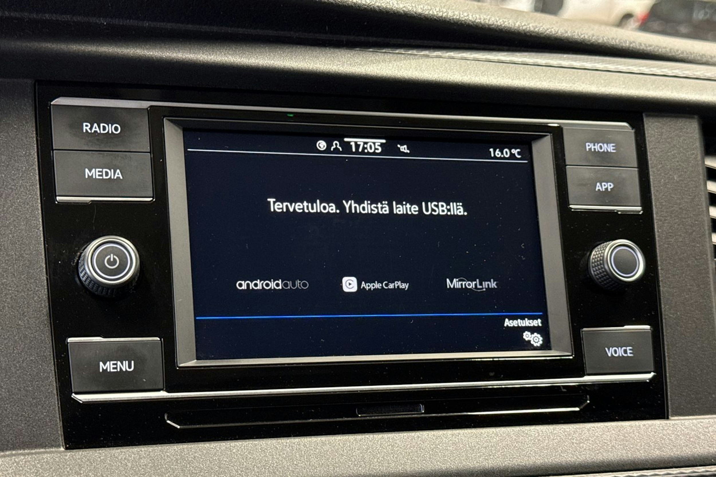 Harmaa Volkswagen TRANSPORTER 2021 kuva 21.