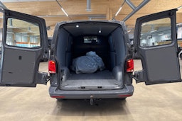 Harmaa Volkswagen TRANSPORTER 2021 kuva 27.