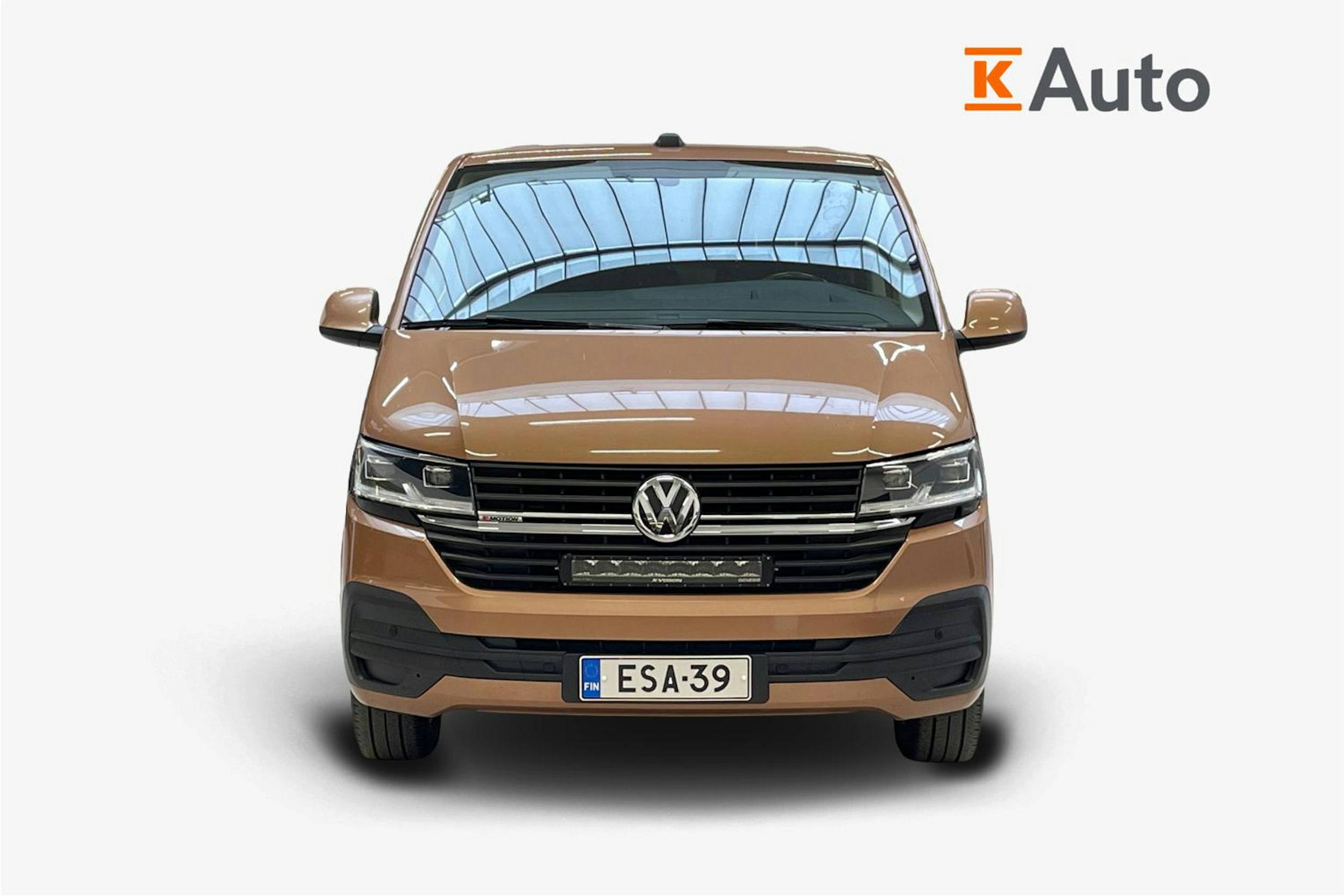 ruskea (beige) Volkswagen Transporter 2021 kuva 4.