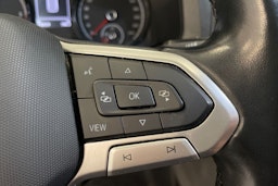 ruskea (beige) Volkswagen Transporter 2021 kuva 15.