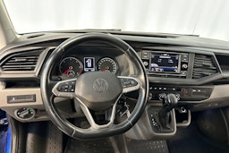sininen Volkswagen Transporter 2021 kuva 13.