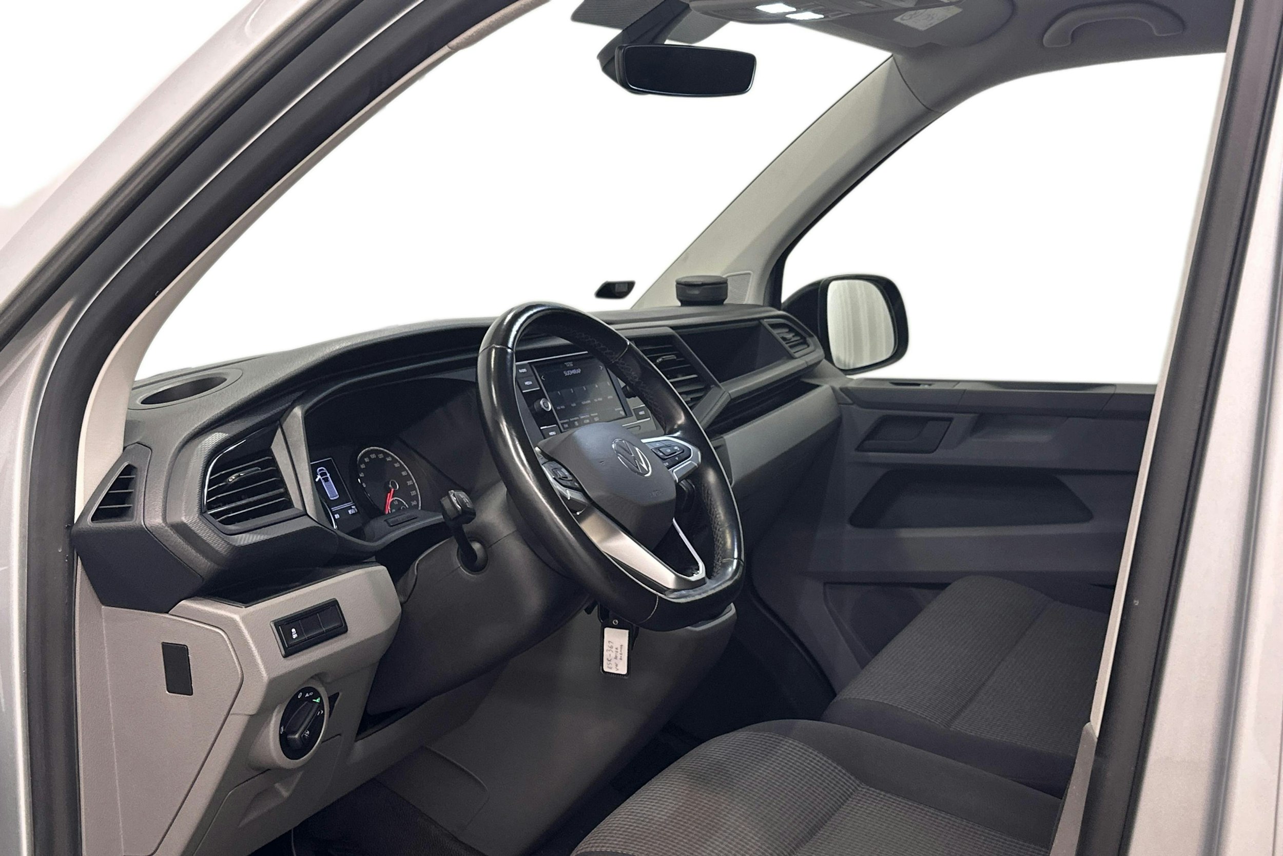 hopea Volkswagen Transporter 2021 kuva 7.