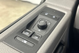 hopea Volkswagen Transporter 2021 kuva 14.