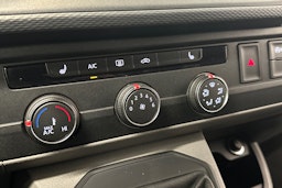 hopea Volkswagen Transporter 2021 kuva 22.