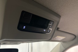 hopea Volkswagen Transporter 2021 kuva 25.