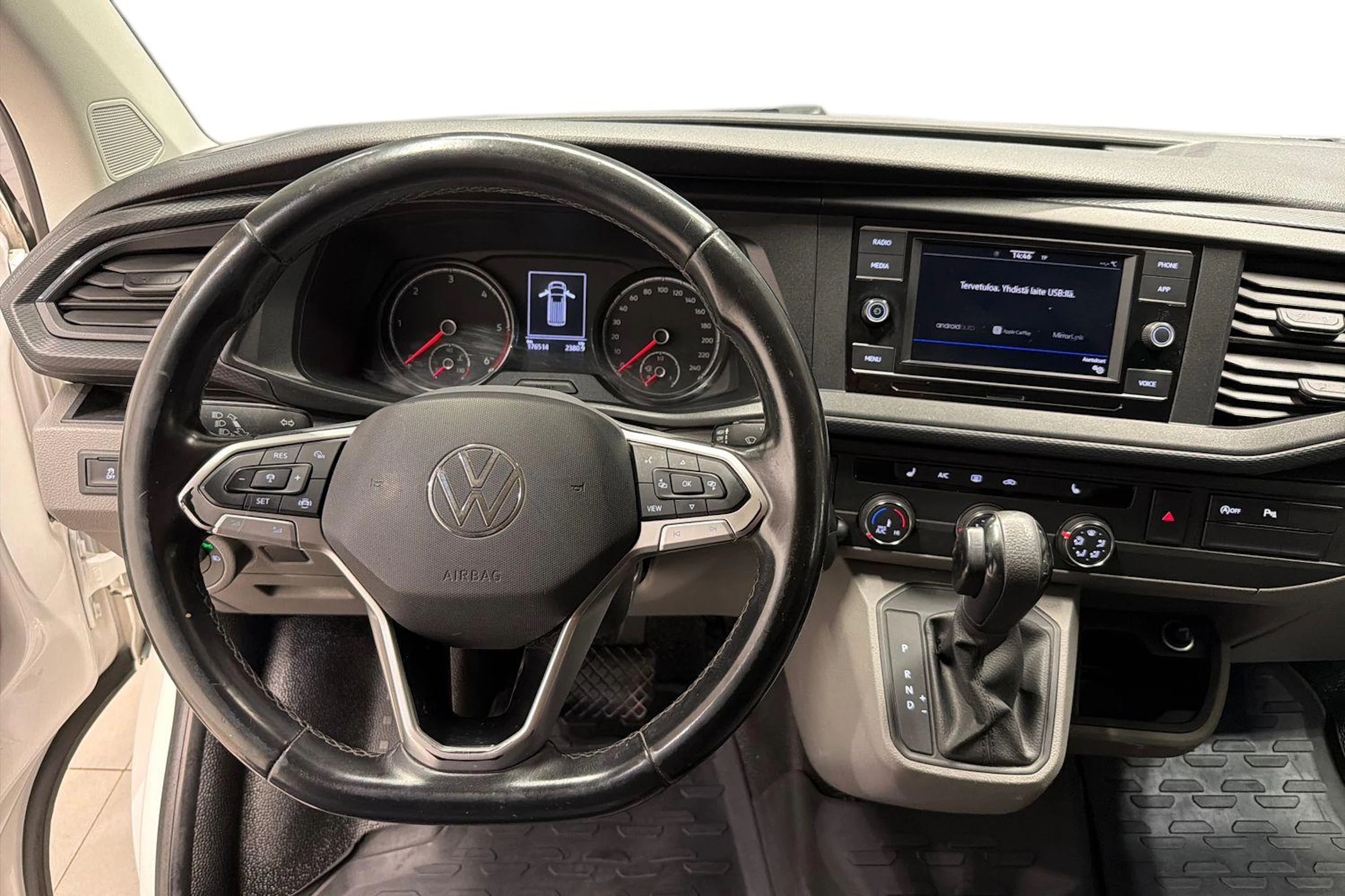 Valkoinen Volkswagen TRANSPORTER 2021 kuva 9.