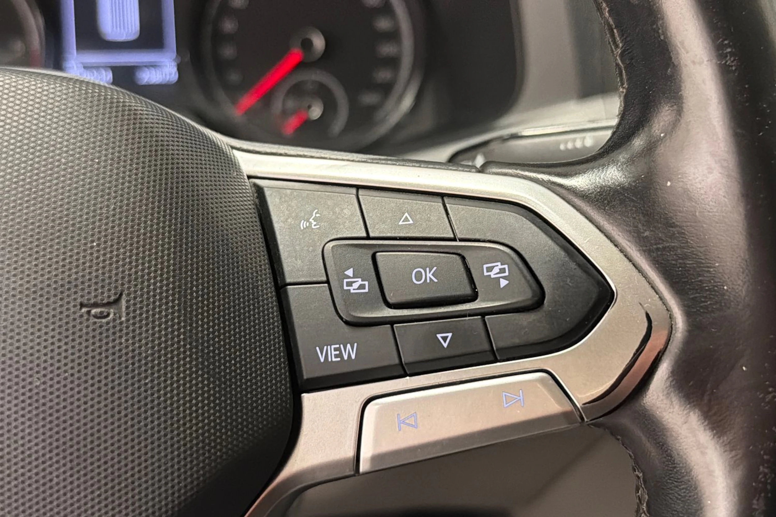 Valkoinen Volkswagen TRANSPORTER 2021 kuva 15.