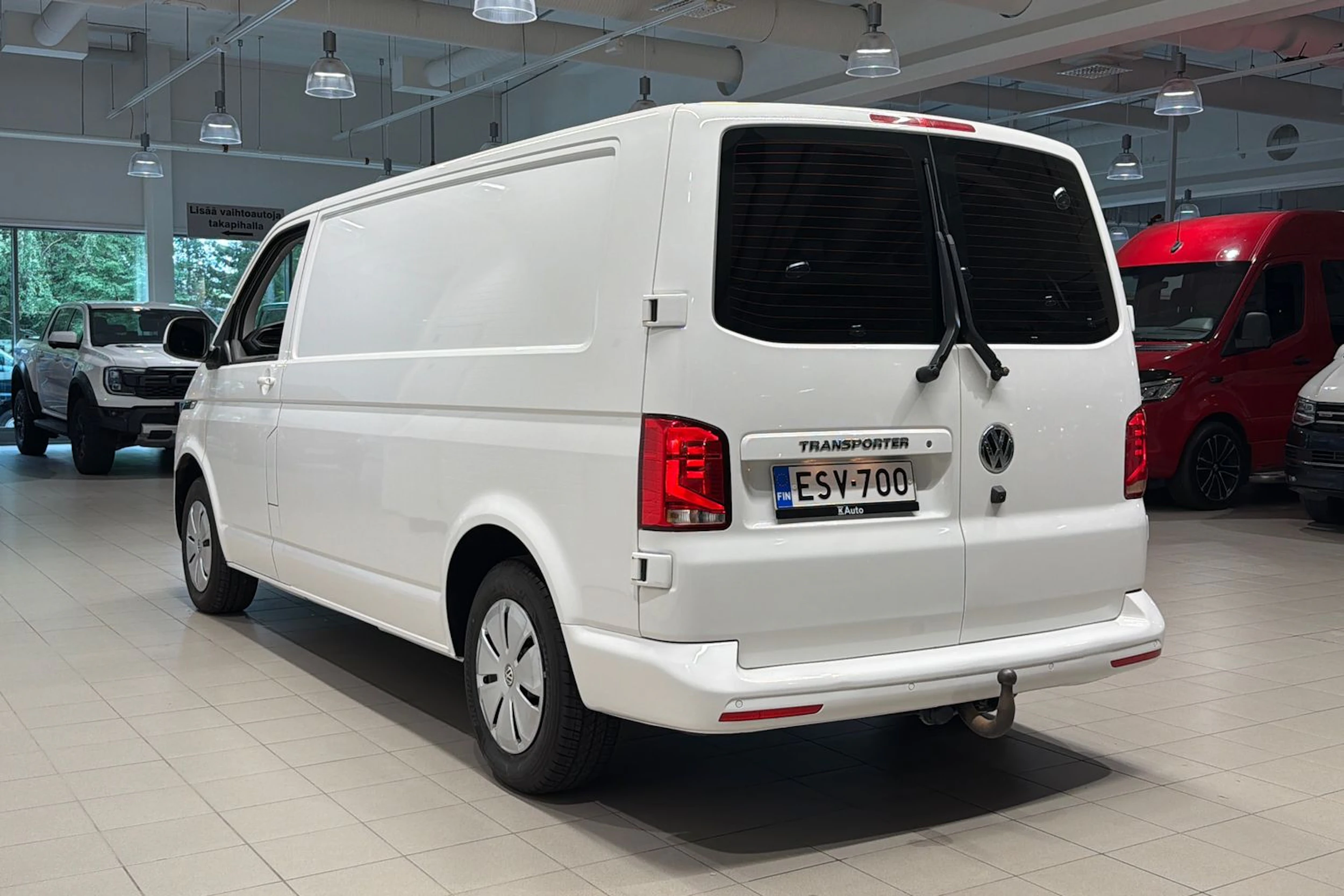 Valkoinen Volkswagen TRANSPORTER 2021 kuva 24.