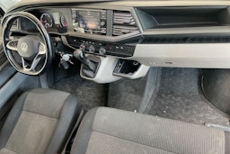 Musta Volkswagen TRANSPORTER 2021 kuva 9.