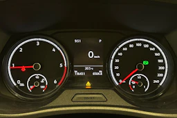 met. musta Volkswagen Transporter 2021 kuva 18.