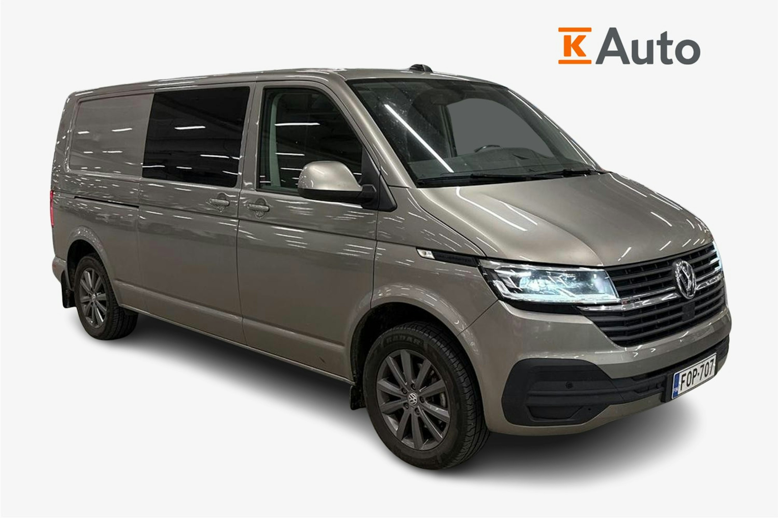 Ruskea (beige) Volkswagen TRANSPORTER 2021 kuva 1.