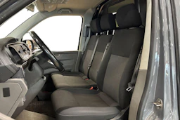 harmaa Volkswagen Transporter 2021 kuva 3.