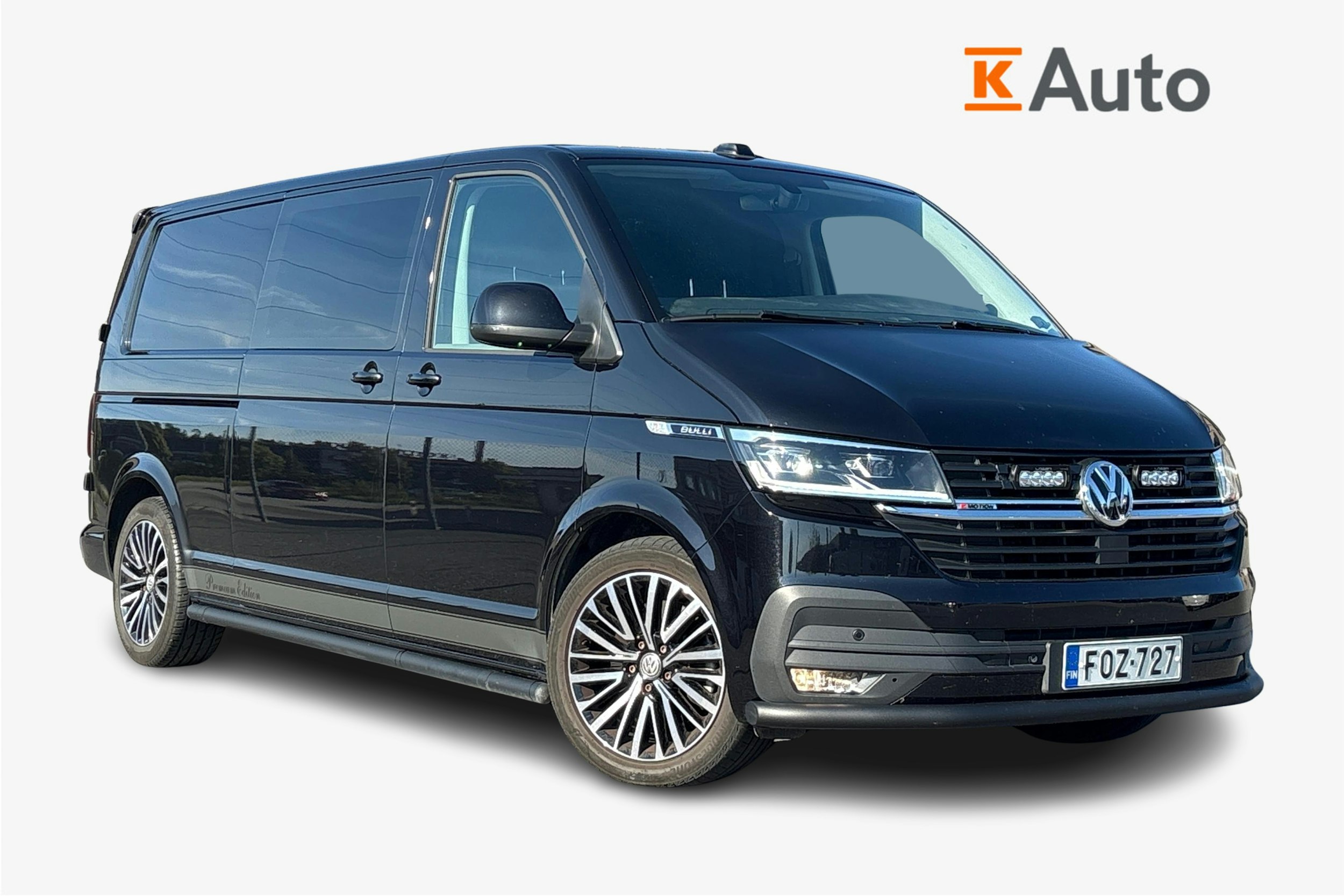 musta Volkswagen Transporter 2021 kuva 1.