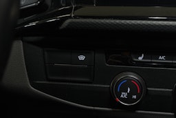 musta Volkswagen Transporter 2022 kuva 24.
