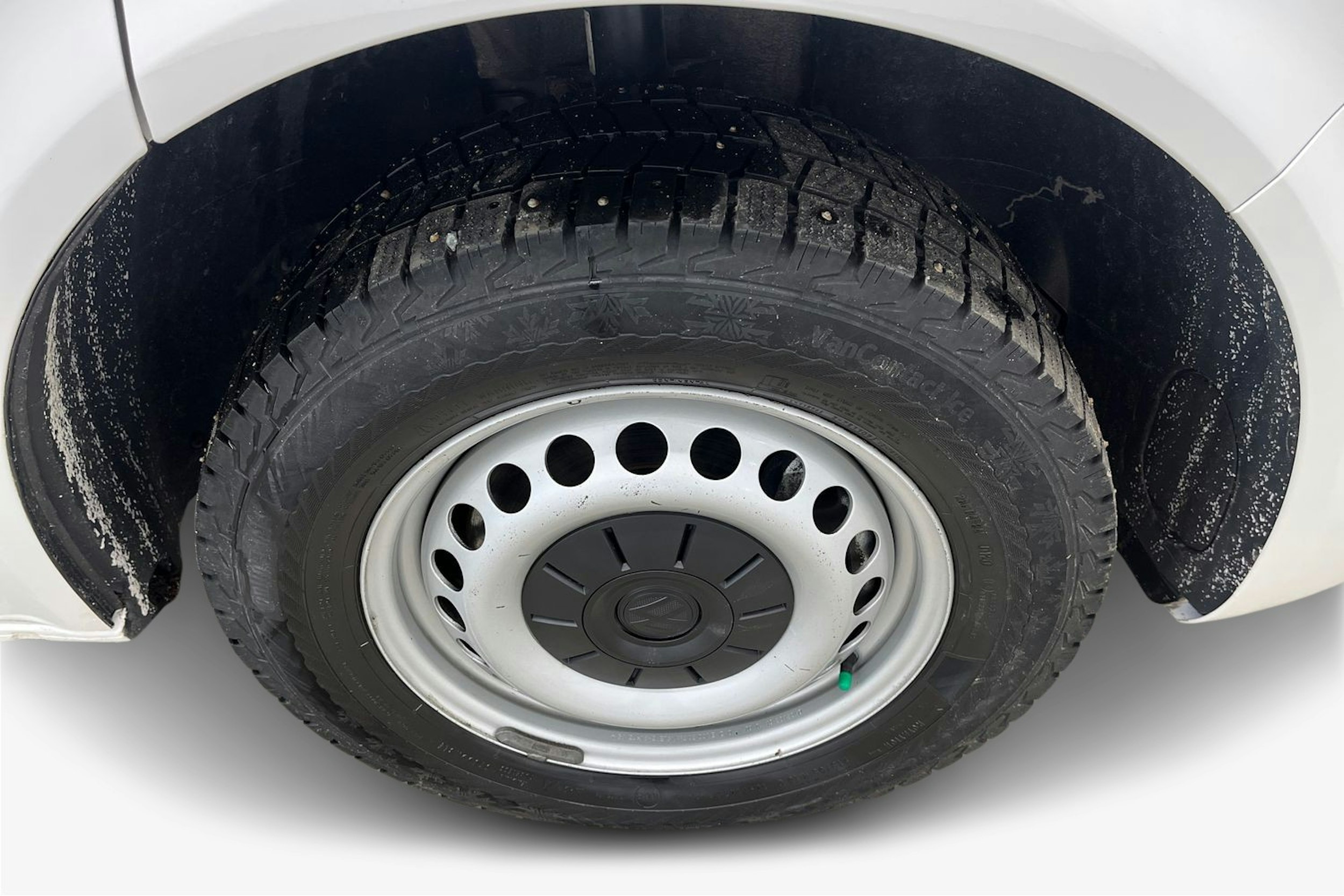 valkoinen Volkswagen Transporter 2021 kuva 12.