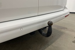 valkoinen Volkswagen Transporter 2021 kuva 13.