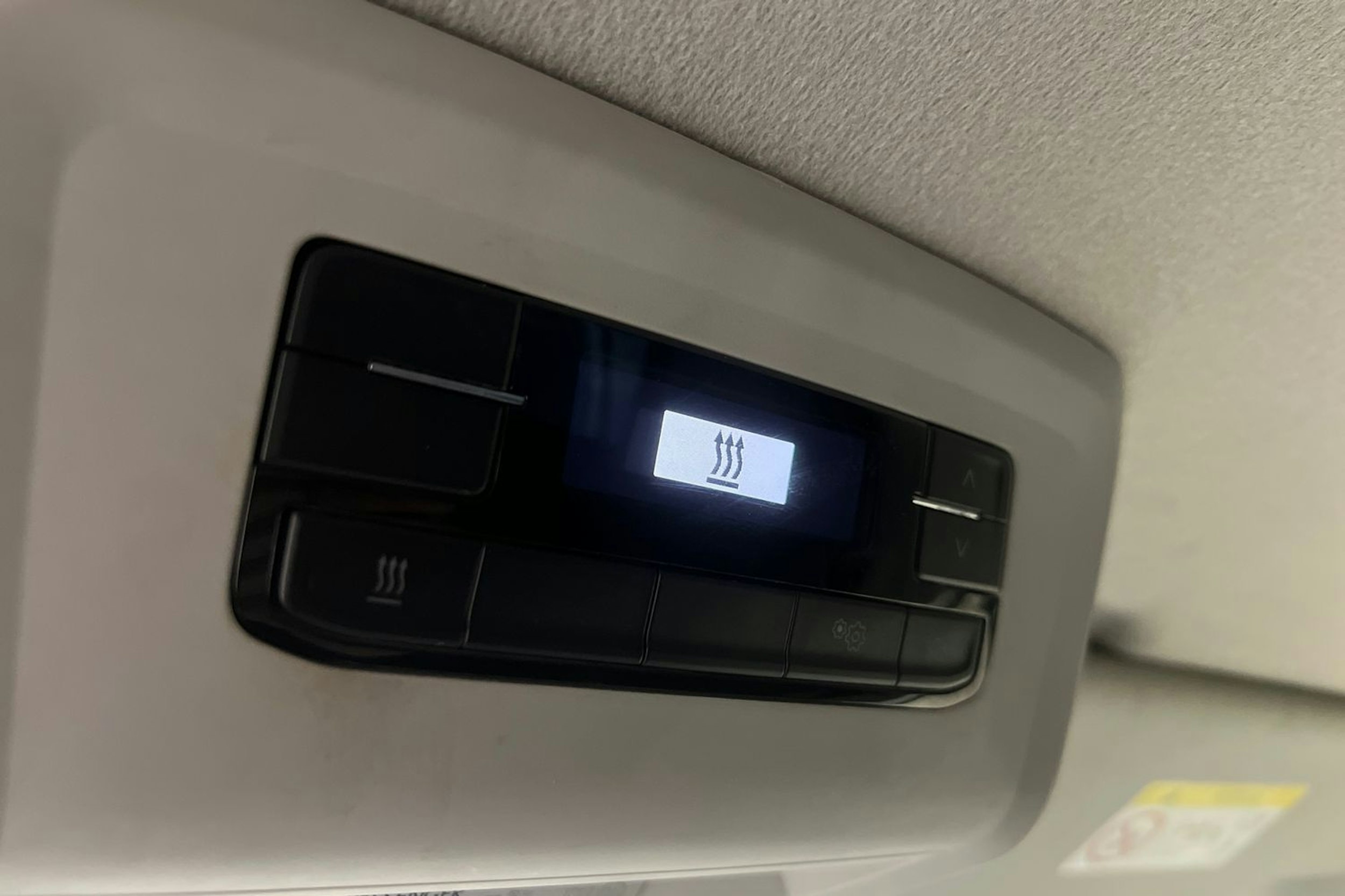 Valkoinen Volkswagen TRANSPORTER 2021 kuva 13.