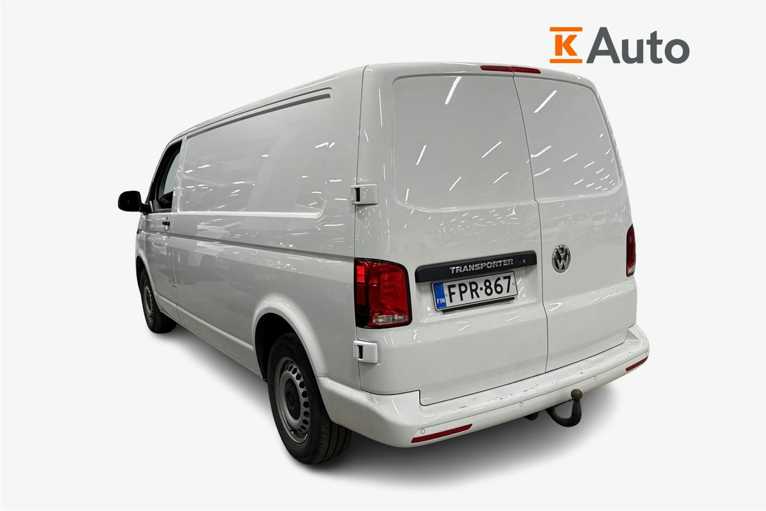 valkoinen Volkswagen Transporter 2021 kuva 2.