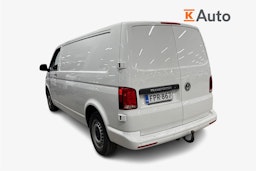 valkoinen Volkswagen Transporter 2021 kuva 2.