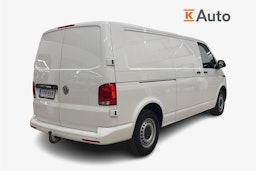 valkoinen Volkswagen Transporter 2021 kuva 3.