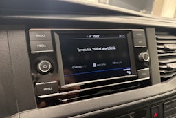 valkoinen Volkswagen Transporter 2021 kuva 15.