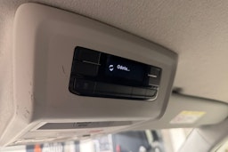 valkoinen Volkswagen Transporter 2021 kuva 19.