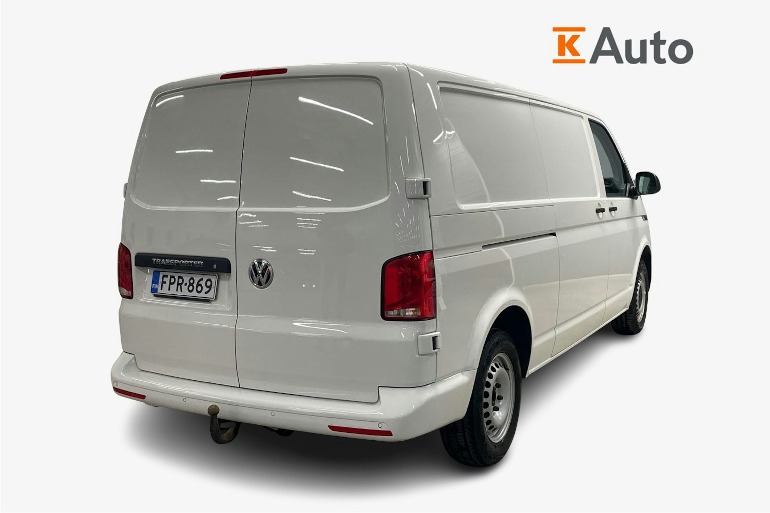 valkoinen Volkswagen Transporter 2021 kuva 2.