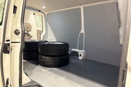 Valkoinen Volkswagen TRANSPORTER 2021 kuva 15.