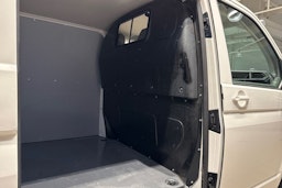 Valkoinen Volkswagen TRANSPORTER 2021 kuva 16.