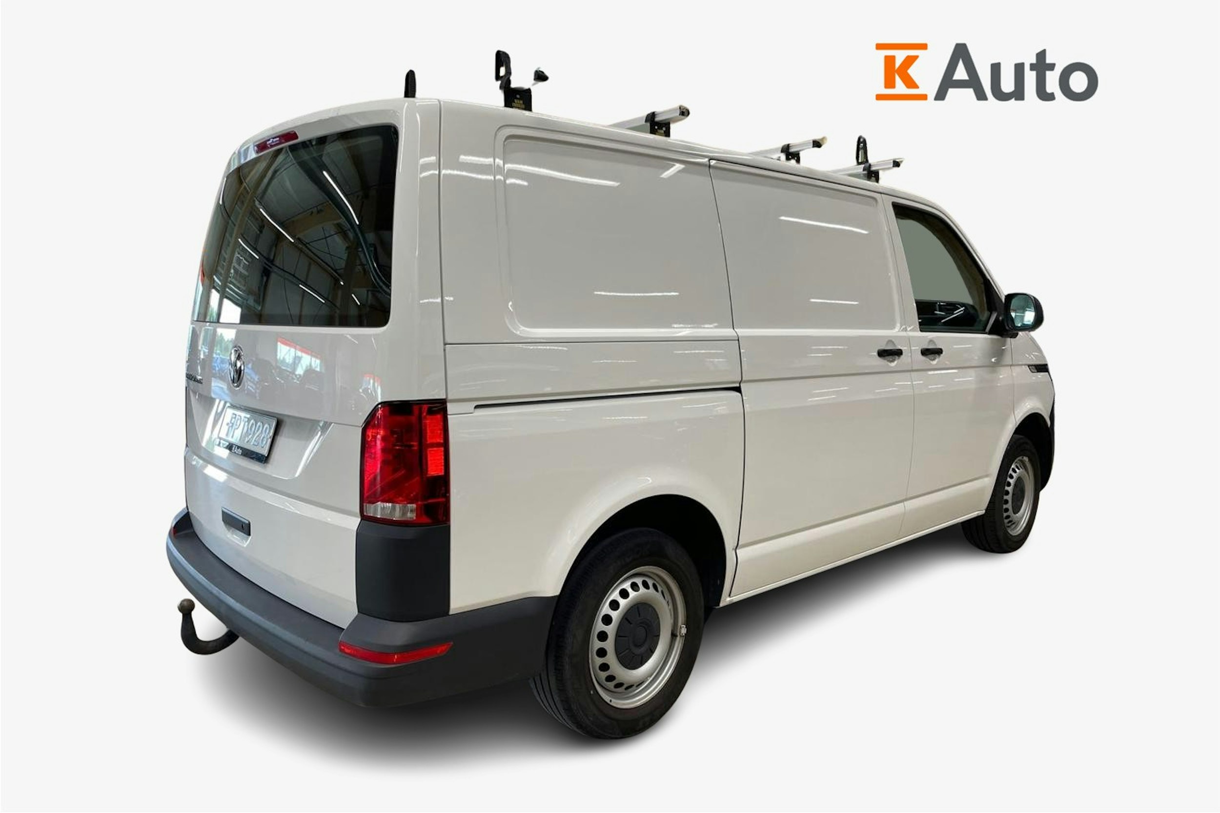valkoinen Volkswagen Transporter 2021 kuva 2.