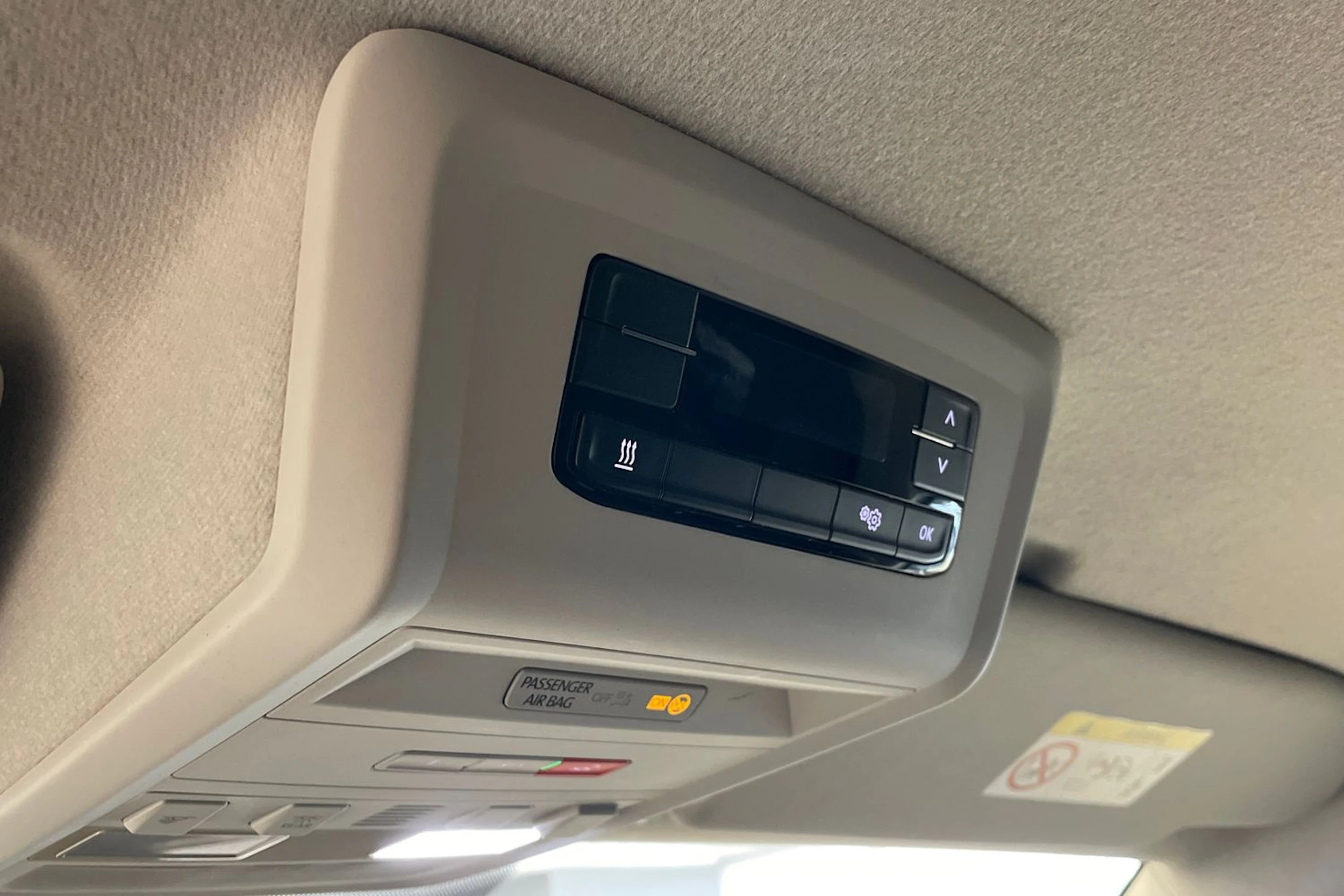 Valkoinen Volkswagen TRANSPORTER 2021 kuva 19.