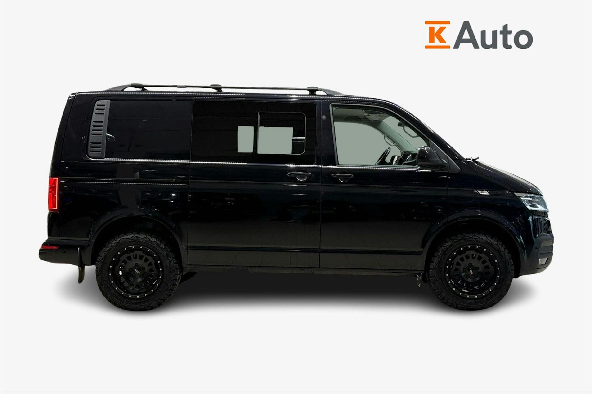 musta Volkswagen Transporter 2021 kuva 5.