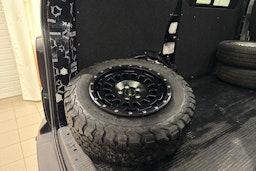 musta Volkswagen Transporter 2021 kuva 11.