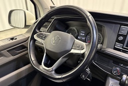 valkoinen Volkswagen Transporter 2021 kuva 13.