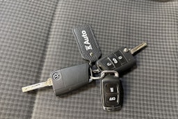 valkoinen Volkswagen Transporter 2021 kuva 25.