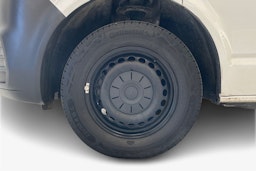 valkoinen Volkswagen Transporter 2021 kuva 11.