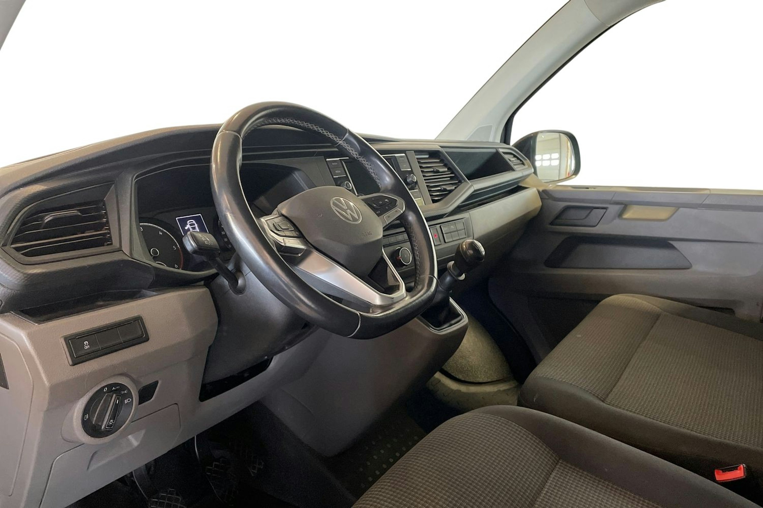Sininen Volkswagen TRANSPORTER 2021 kuva 8.