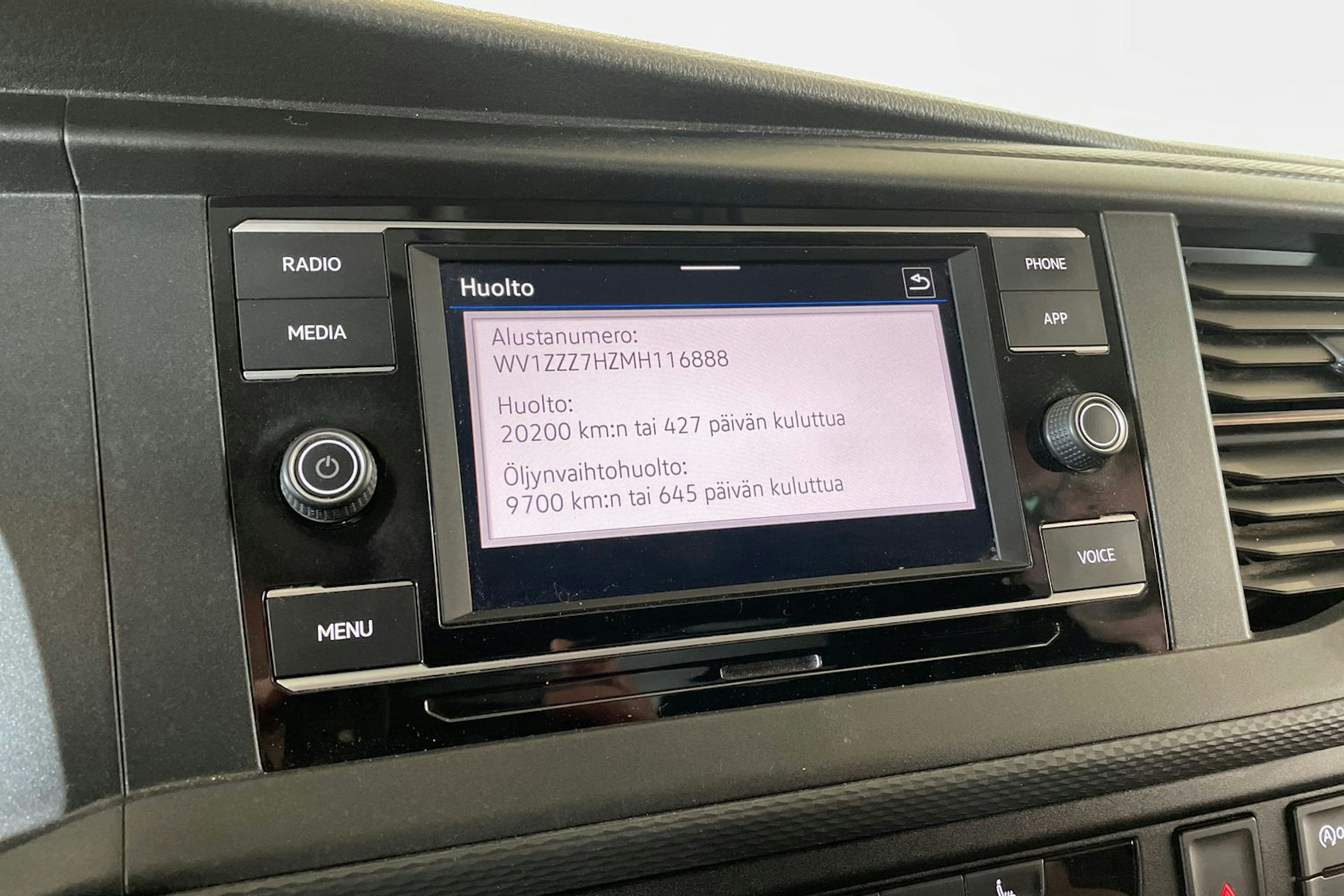 Sininen Volkswagen TRANSPORTER 2021 kuva 14.
