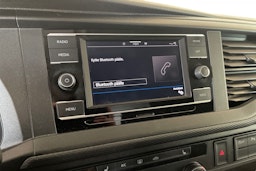 Sininen Volkswagen TRANSPORTER 2021 kuva 16.