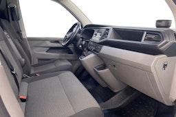 sininen Volkswagen Transporter 2021 kuva 9.