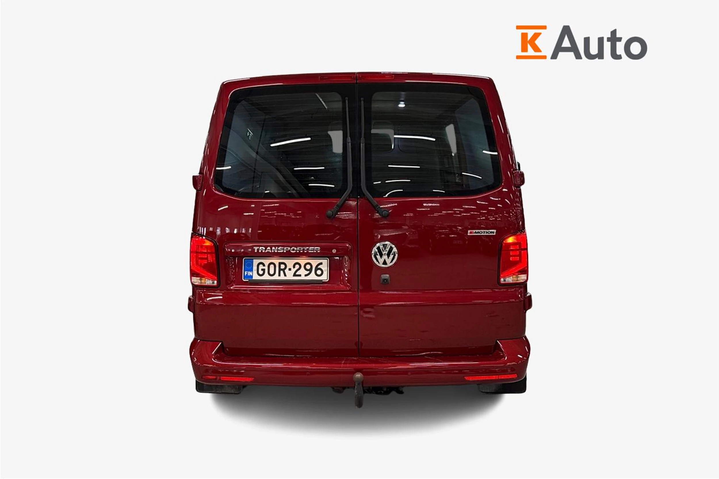 punainen Volkswagen Transporter 2021 kuva 4.
