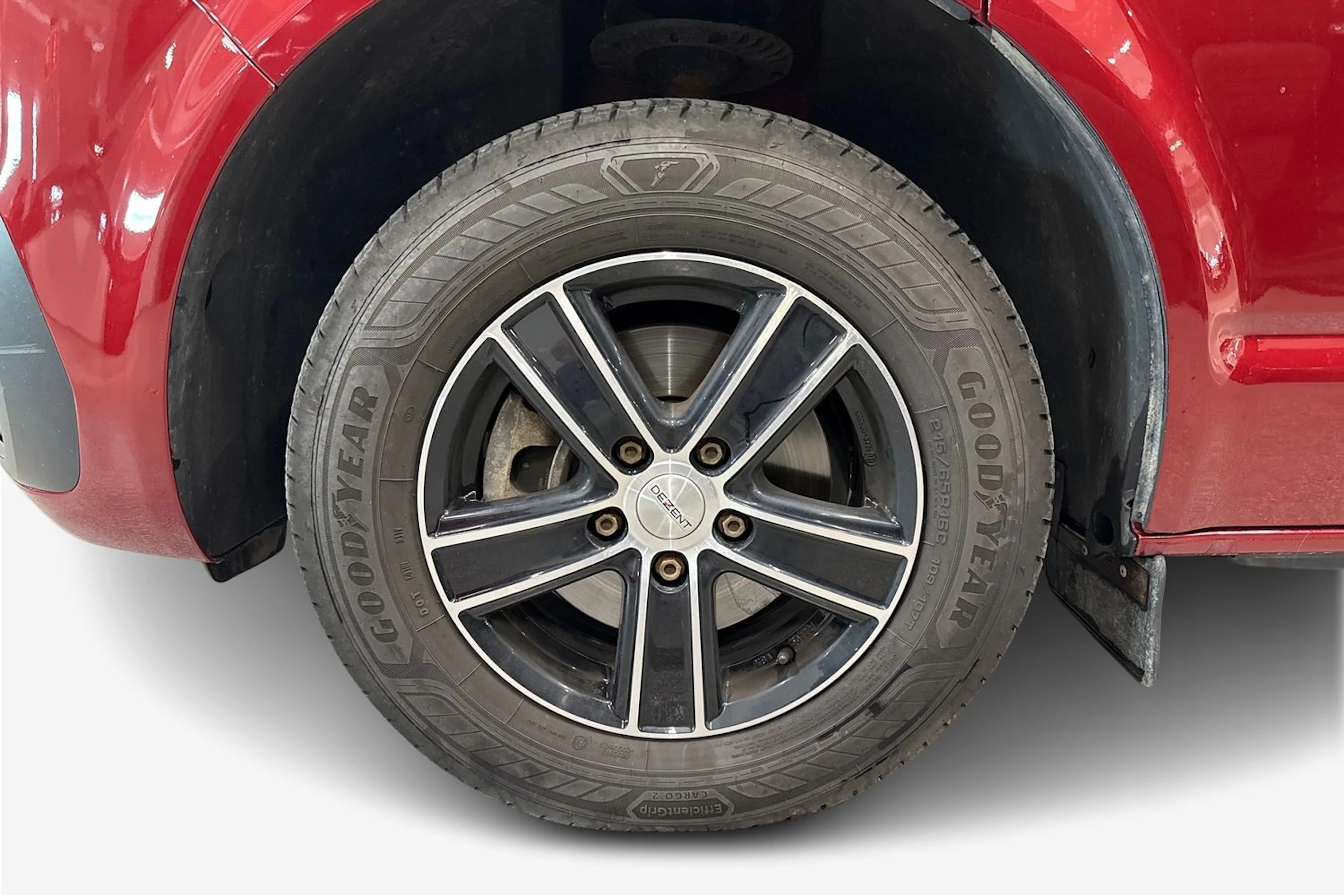 punainen Volkswagen Transporter 2021 kuva 12.