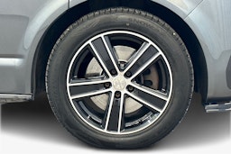 harmaa Volkswagen Transporter 2021 kuva 12.